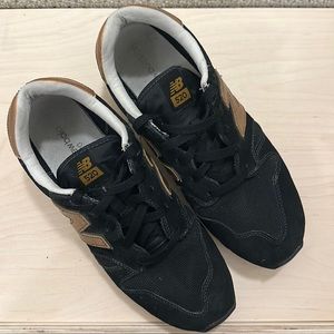 New Balance 520 in Bronze and Black Suede